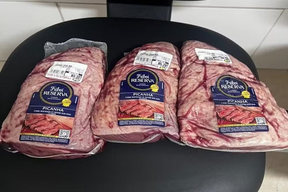 Homem é preso em Muriaé com 4kg de picanha furtada de supermercado