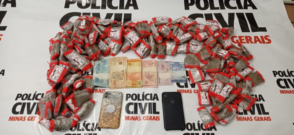 PCMG, PM e PRF prendem dois homens com 158 tabletes de maconha