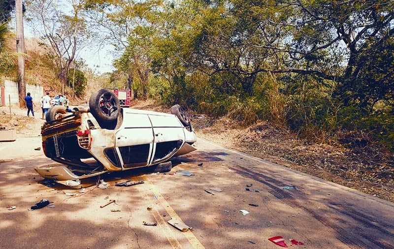 Grávida de 9 meses morre em acidente em Itamarati de Minas