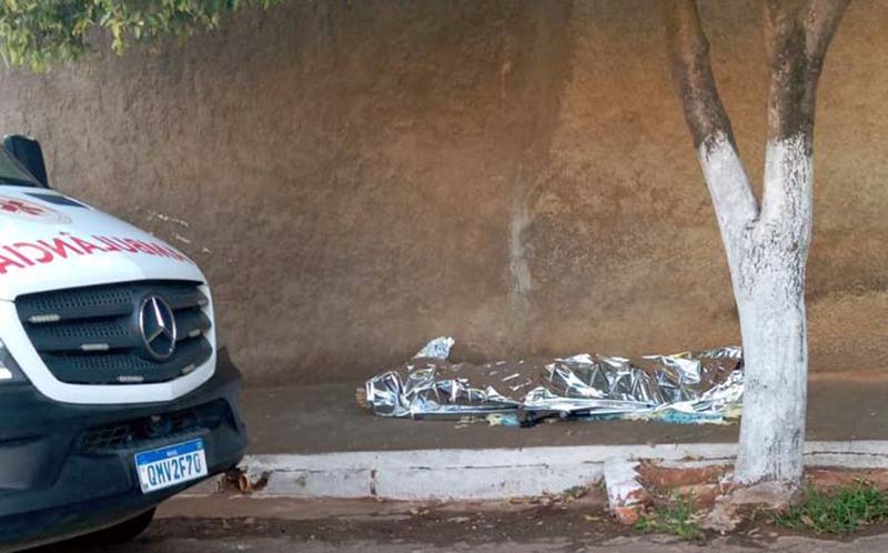 Mulher é morta durante discussão por causa de celular