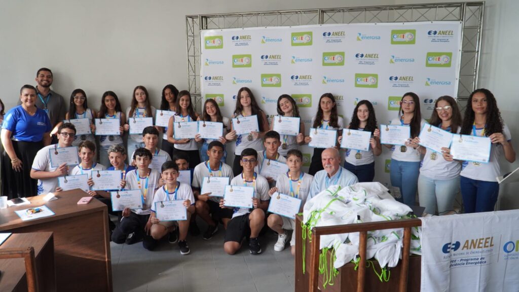 Estudantes conquistam medalhas na Olimpíada de Eficiência Energética