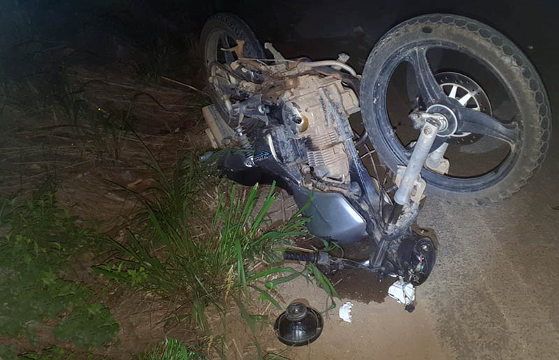 Rapaz morre, em Ubá, após colisão entre duas motocicletas