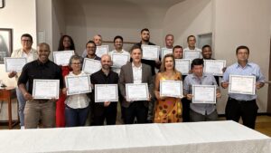 TRE-MG diploma os candidatos