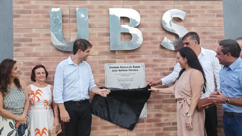 Secretário de Estado de Saúde inaugura UBS em Argirita