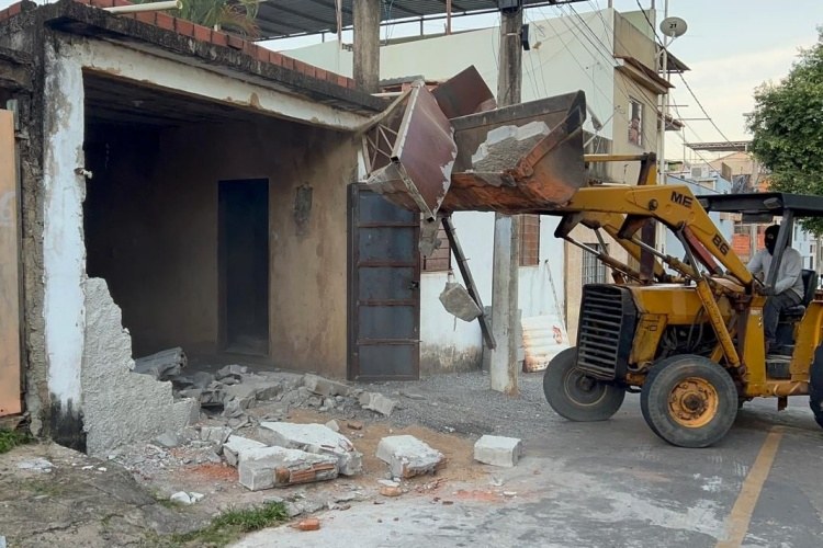 Polícia Civil estoura “bunker” do tráfico em Muriaé