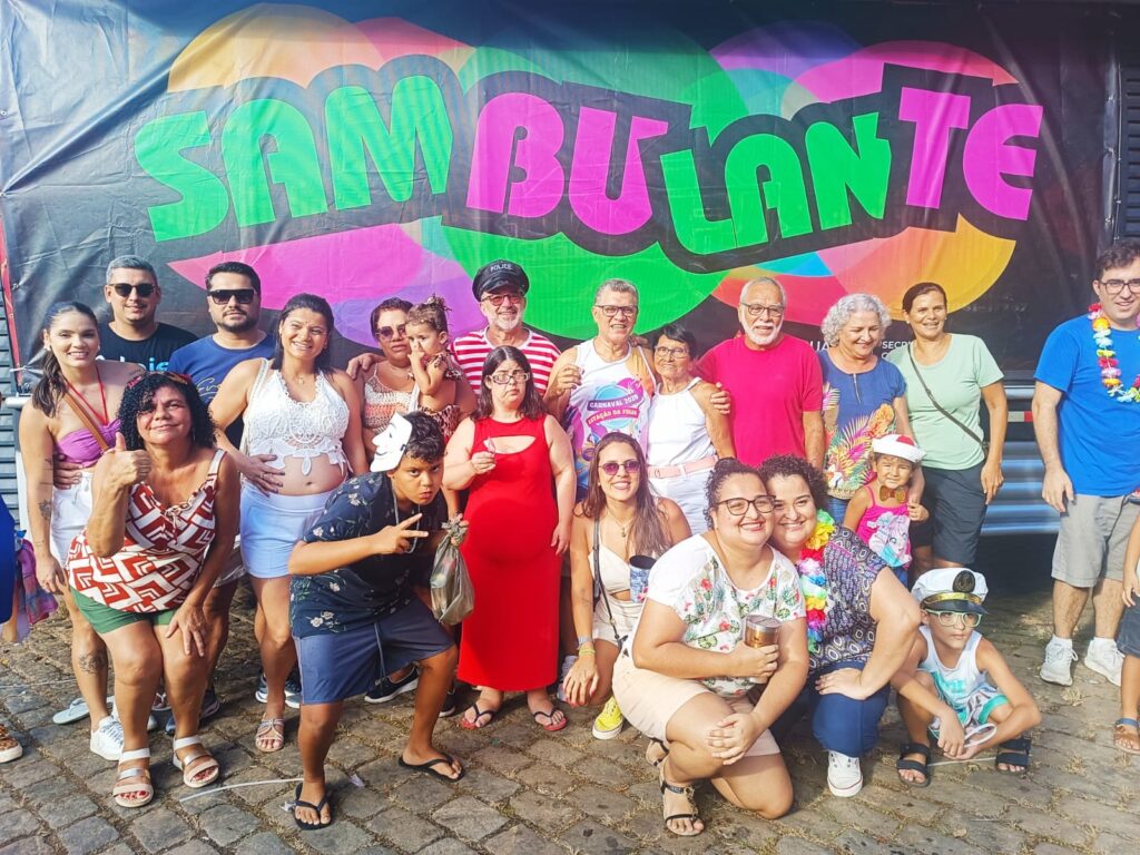 Sambulante faz retorno triunfal e marca o carnaval de Cataguases