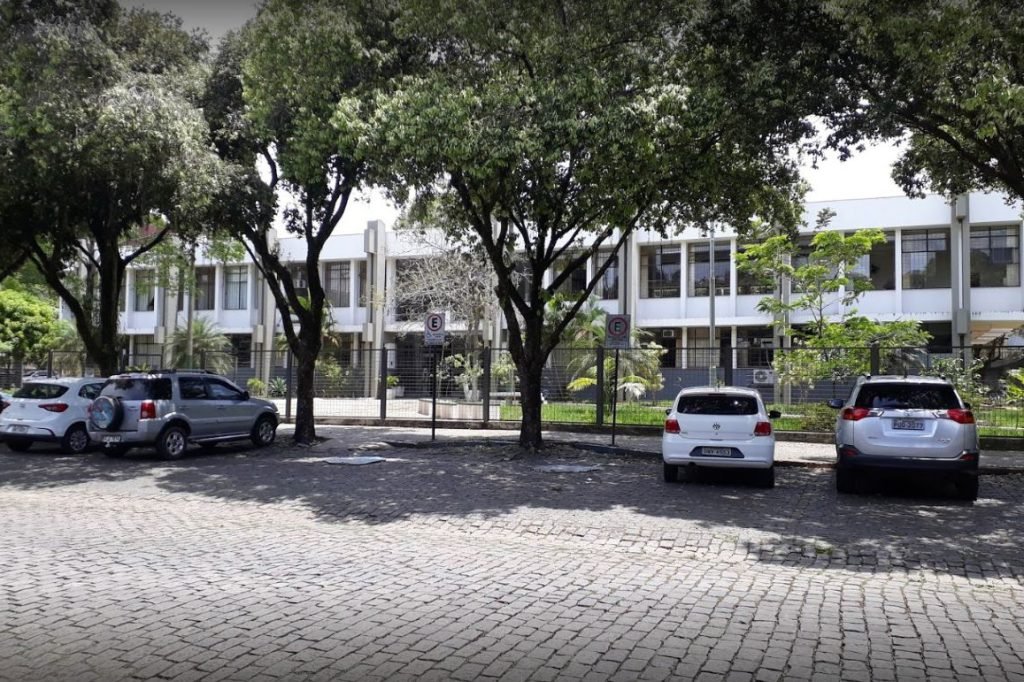 Fórum abre seleção para estagiários de pós-graduação