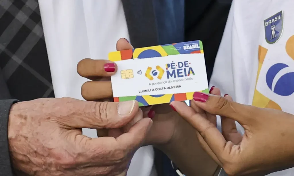 CAIXA paga nova parcela do Pé-de-meia nesta segunda-feira, 24