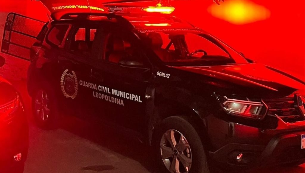 Homem é preso suspeito de agredir com socos e mordidas ex-companheira