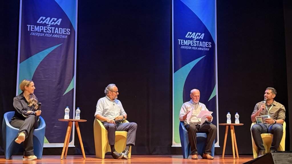 Série “Caça Tempestades” é exibida em Cataguases
