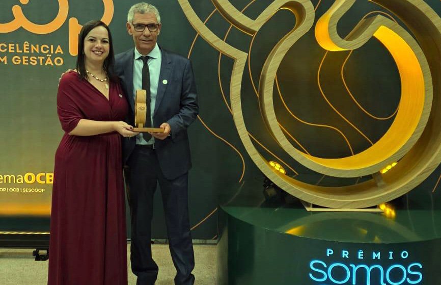 Sicoob Coopemata recebe o Prêmio SomosCoop Excelência em Gestão