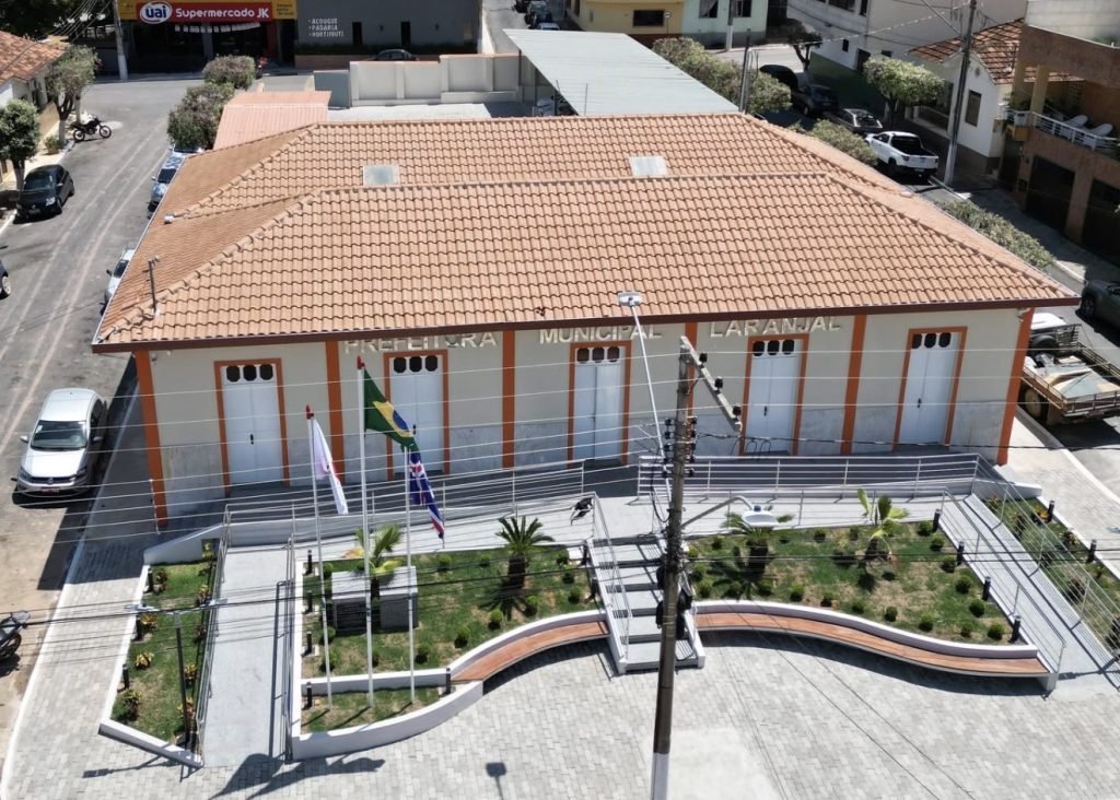 Ex-prefeito de Laranjal é condenado por apropriação indevida