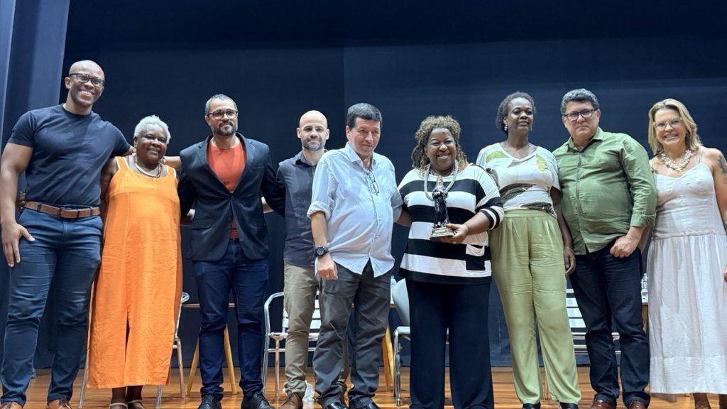 Em Cataguases, Ministra Macaé Evaristo fala da Rede de proteção Social