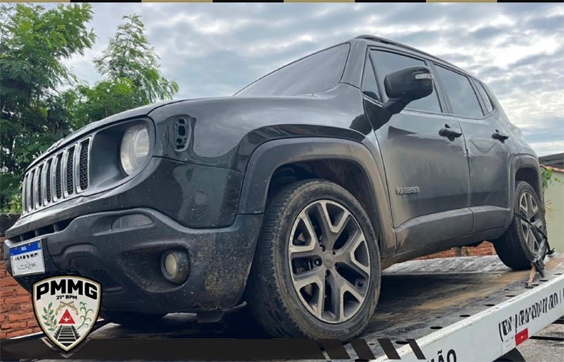 Após perseguição em Ubá, Polícia Militar apreende veículo clonado