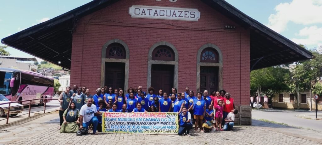 Carnaval de Solidariedade leva acolhimento e doa cestas básicas