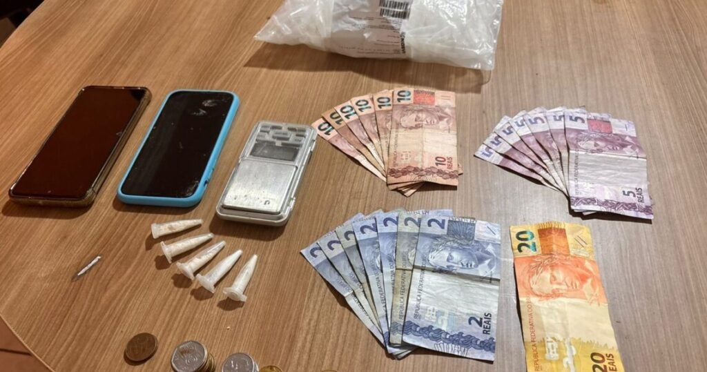 PM atende denúncia de maus tratos em Recreio e prende dois por tráfico