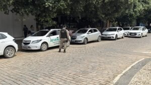 MPMG vistoria táxis e