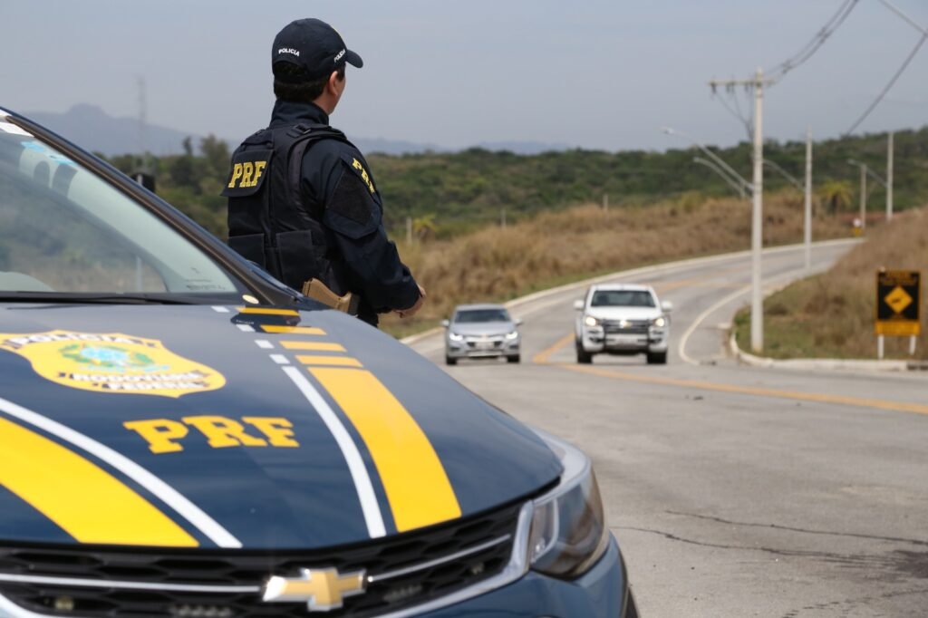 PRF inicia Operação Dia do Trabalho 2026 nas rodovias federais