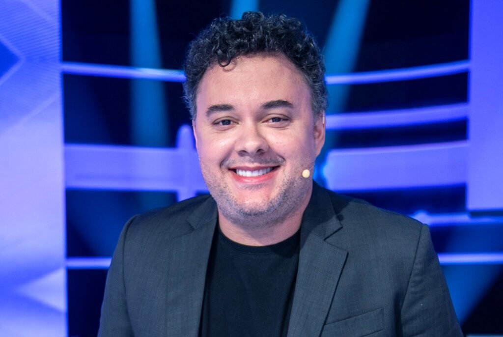 Gui Santana traz para Cataguases seu standup “Nada Normal”