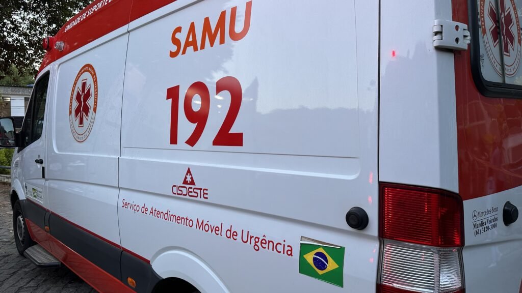 Homem sofre choque elétrico, cai em poço e morre em Muriaé