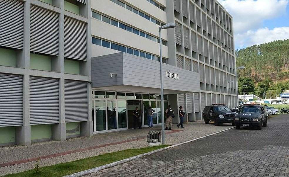 Tribunal do Júri absolve policial penal de crime de homicídio