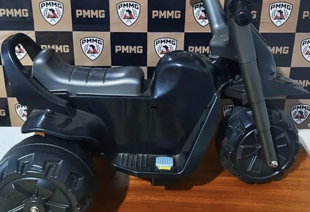 Homem é preso após furtar moto infantil para pagar dívida de drogas​