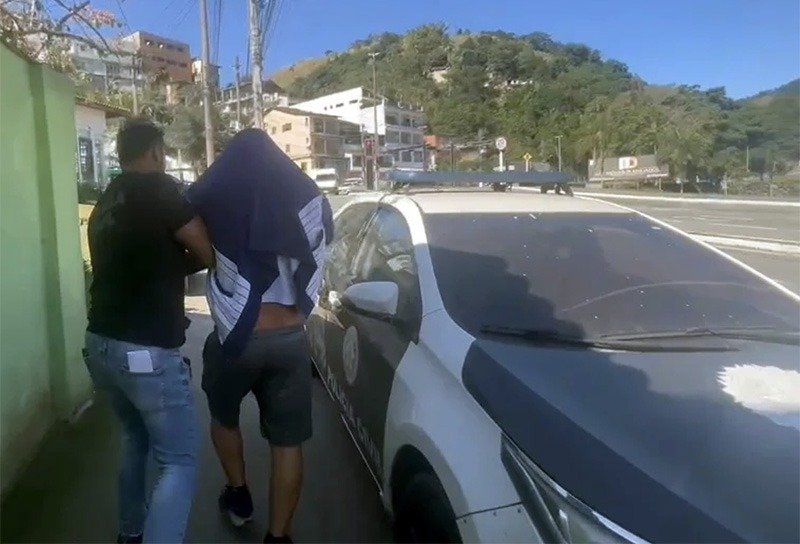 Foragido por homicídio em Leopoldina é preso no litoral do Rio