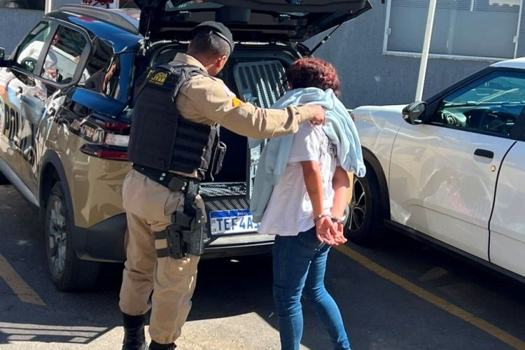 Polícias Militar e Penal frustram entrada de celulares na Penitenciária de Muriaé