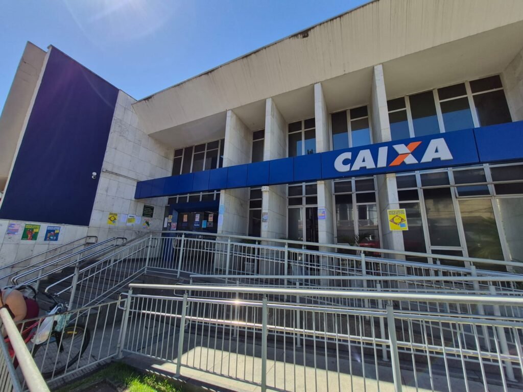 Agência da Caixa em Cataguases volta a atender o público