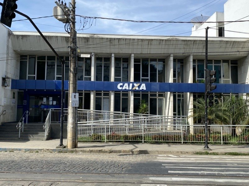 Agências da Caixa estão fechadas na cidade e região