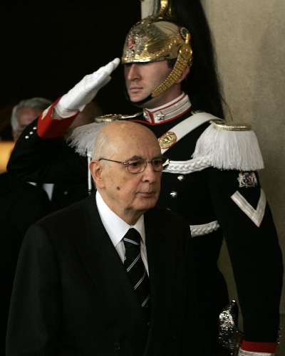 O presidente da Itália, Giorgio Napolitano, descar