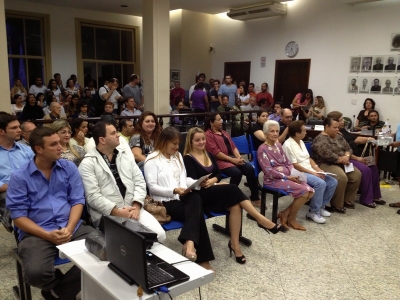 Os homenageados pelos vereadores durante a sess&atilde;o