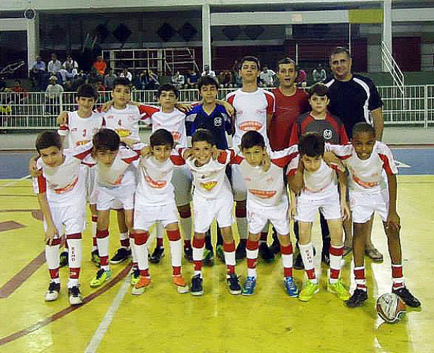 Atletas do futsal sub-11 do Remo: ansiosos pela estreia no campeonato mineiro