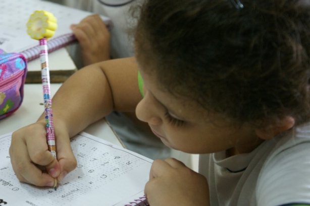 Dia 29 &eacute; a data limite para informar ao MEC sobre os alunos benefici&aacute;rios do Bolsa Fam&iacute;lia (foto ilustrativa)