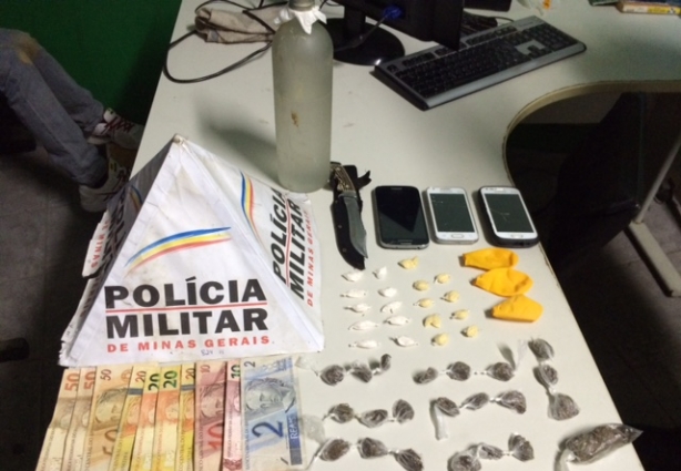 A polícia suspeita que a droga seria comercializada durante o Encontro de Som no trevo de Santana de Cataguases