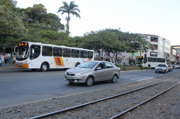 Andar de &ocirc;nibus urbano em Cataguases ficar&aacute; mais caro na pr&oacute;xima segunda-feira