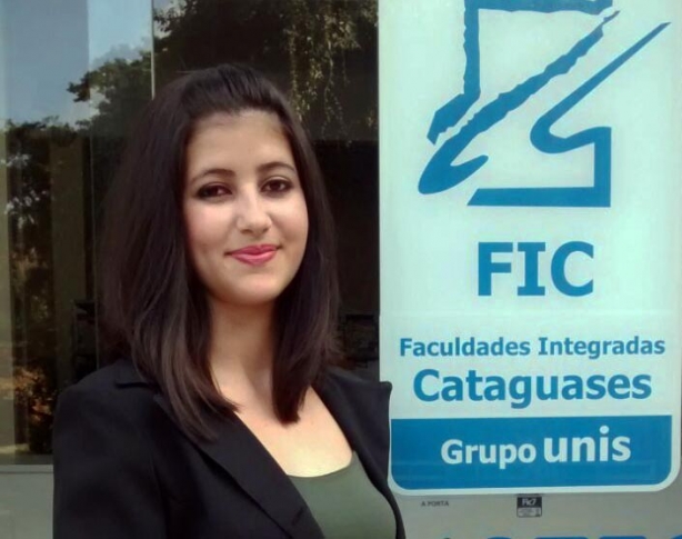 Beatriz Pereira Ferreira &eacute; aluna do terceiro per&iacute;odo de Administra&ccedil;&atilde;o da FIC, em Cataguases