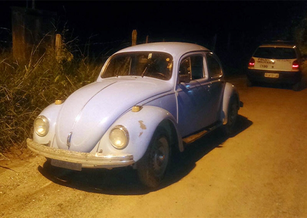 O Fusca, quefoi furtado na hora do almo&ccedil;o, foi localizado poucas horas depois num bairro de Cataguases