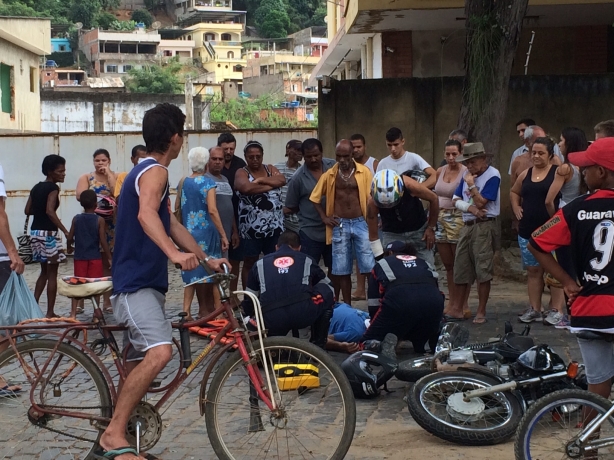 A v&iacute;tima recebeu o socorro ainda no local do acidente e foi encaminhada ao Hospital de Cataguases