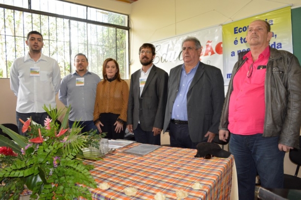 O Encontro discutiu a import&acirc;ncia da agricultura familiar para os munic&iacute;pios da regi&atilde;o