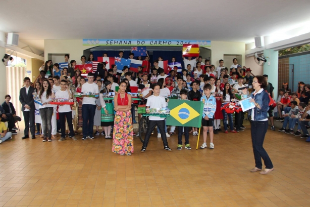 &quot;Esporte e Uni&atilde;o no Ber&ccedil;o do Samba&quot; &eacute; o tema da Semana do Carmo 2016, que termina nesta sexta-feira e est&aacute; mobilizando toda a escola