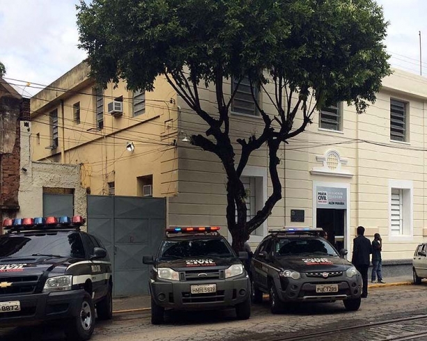 Fachada da delegacia de Pol&iacute;cia Civil reformada de Al&eacute;m Para&iacute;ba