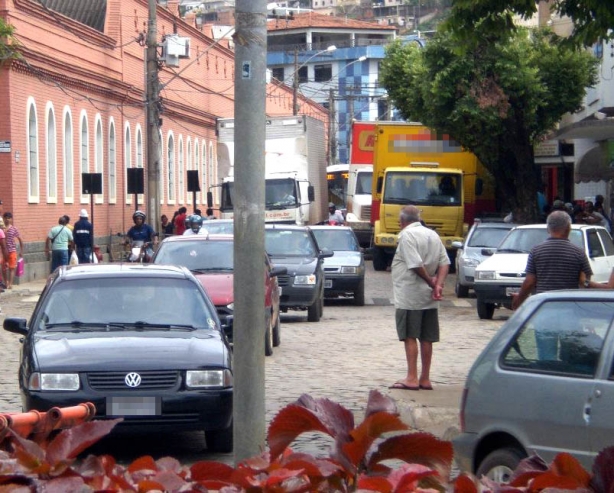 Propriet&aacute;rios de ve&iacute;culos ganham mais prazo para quitar o IPVA e governo espera reduzir inadimpl&ecirc;ncia