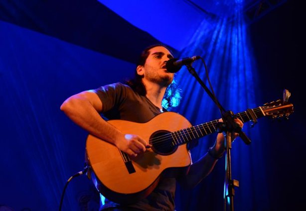 Gabriel Satter fez um show em homenagem aos grandes compositores da música sertaneja de raiz 