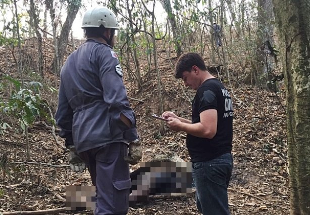 O corpo foi encontrado em local de difícil acesso