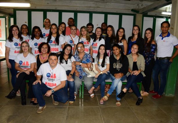 Equipe de profissionais que trabalhou durante o evento deste sábado no Santa Clara