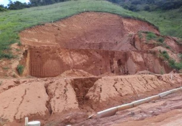 Loteamentos irregulares e clandestinos não vão receber energia elétrica, diz o promotor (Foto ilustrativa)