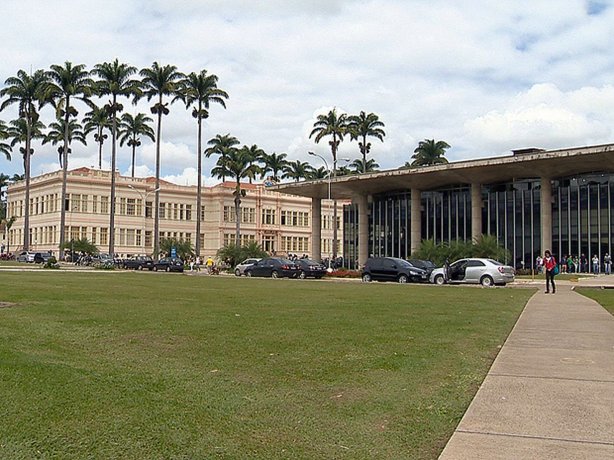 A UFV est&aacute; em s&eacute;timo lugar entre as universidades brasileiras que mais empreendem