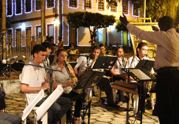 Bandas de música da região vão se apresentar em praça pública, durante o evento 