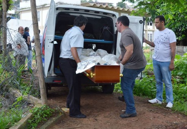 Segundo a Perícia, o crime teria ocorrido no começo da manhã deste sábado